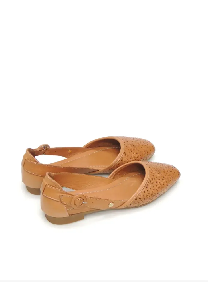 Carmela "161584" Tan - Ballerina Flat