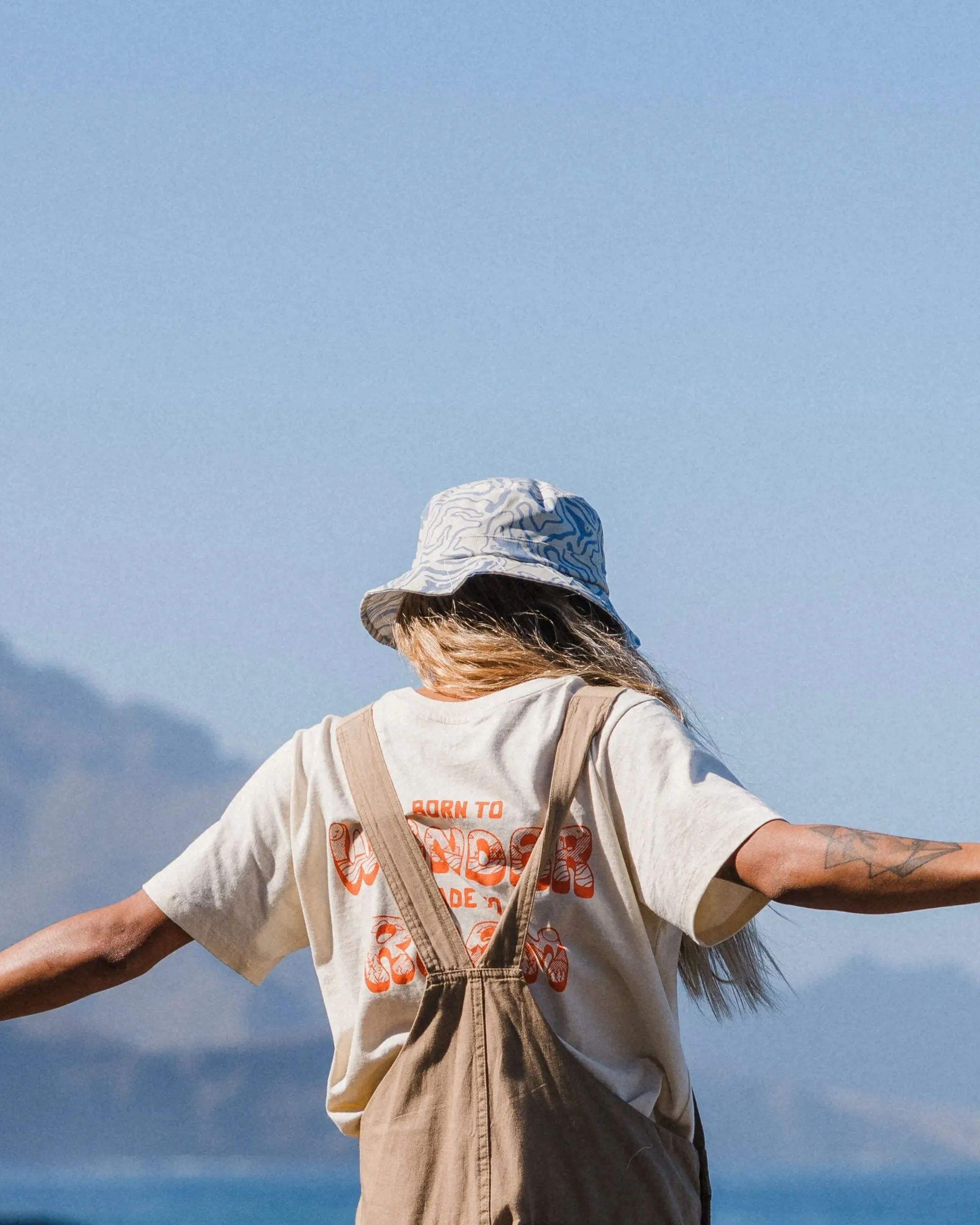 Shaded Organic Bucket Hat - Strata Swirl Birch